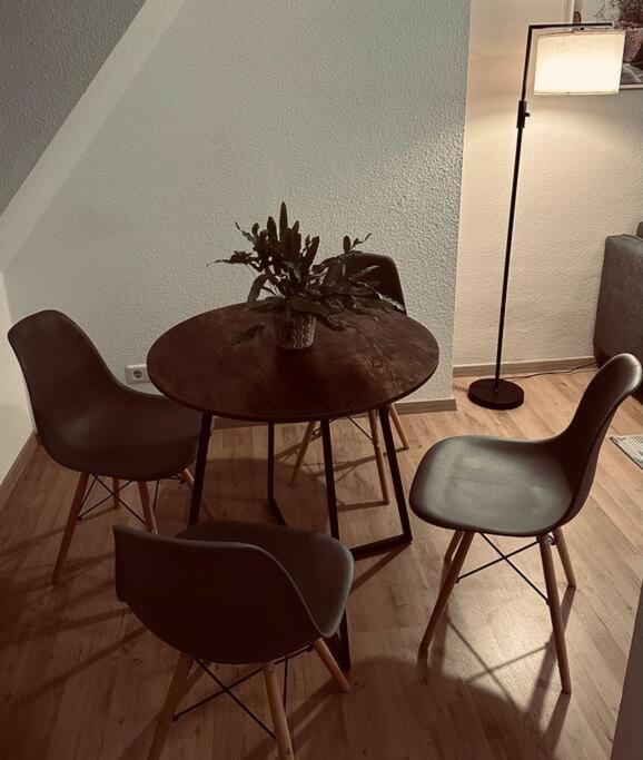 Gemuetliche Altstadtwohnung Mit Balkon Smart-Tv Erfurt Esterno foto